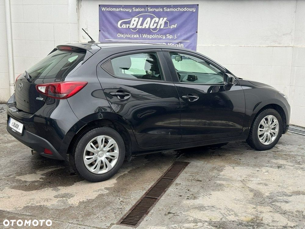 Mazda 2 - 6