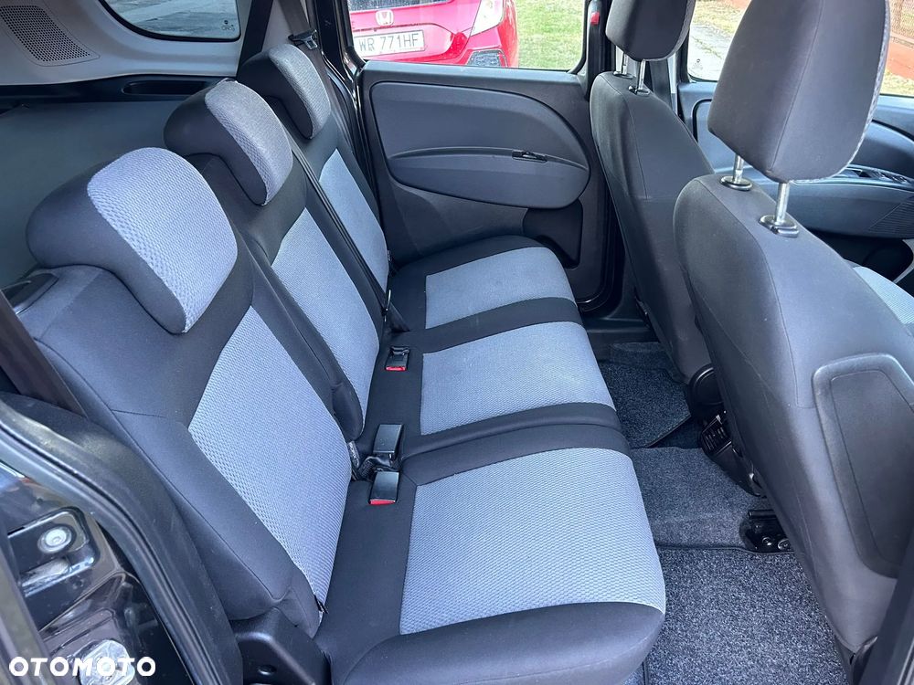 Fiat Doblo - 8