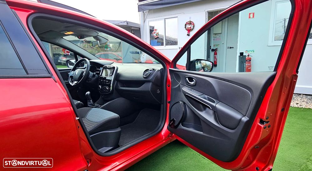 Renault Clio Sport Tourer 0.9 TCE Limited - 23