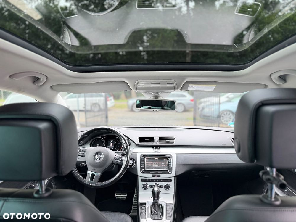 Volkswagen Passat Alltrack - 12