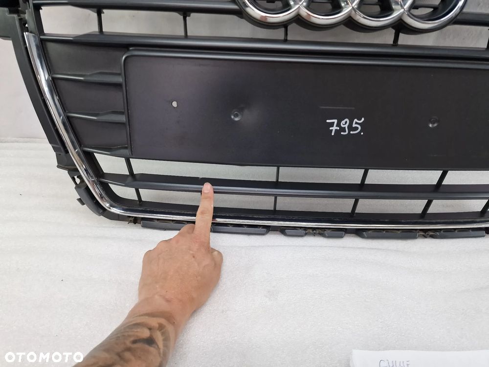 AUDI A1 8XA LIFT 14- ATRAPA / GRILL PRZEDNI PRZÓD , NR 8XA853651B , NR AUKCJI GL795 GL795/2 - 14