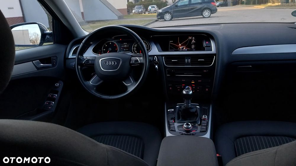 Audi A4 Avant 2.0 TDI DPF S line Sportpaket (plus) - 6