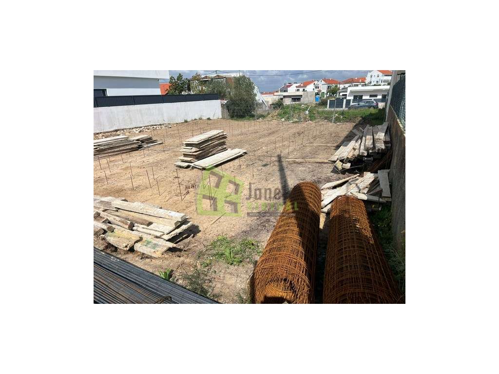 Moradia Isolada Térrea T3 com Piscina - Fernão Ferro - Grande imagem: 4/8