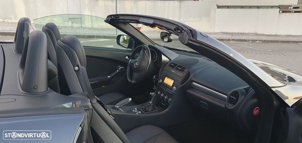 Mercedes-Benz SLK 200 BlueEFFICIENCY Roadster pur - 15