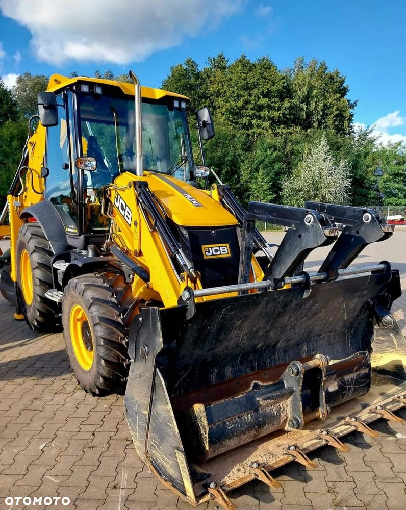 JCB 3CX Plus EH - 19