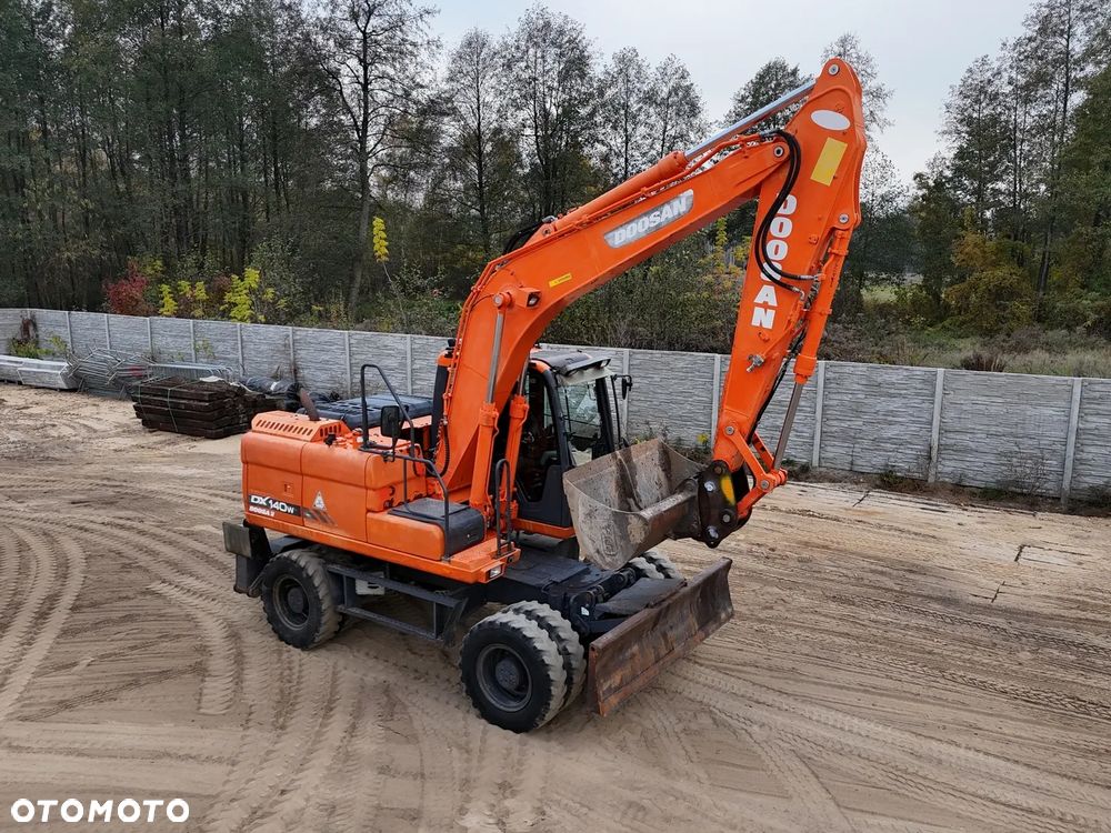 Doosan DX140W-3 - 26