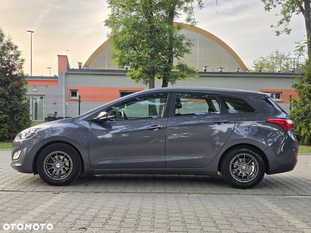 Hyundai i30 1.4 BlueDrive Classic - 8