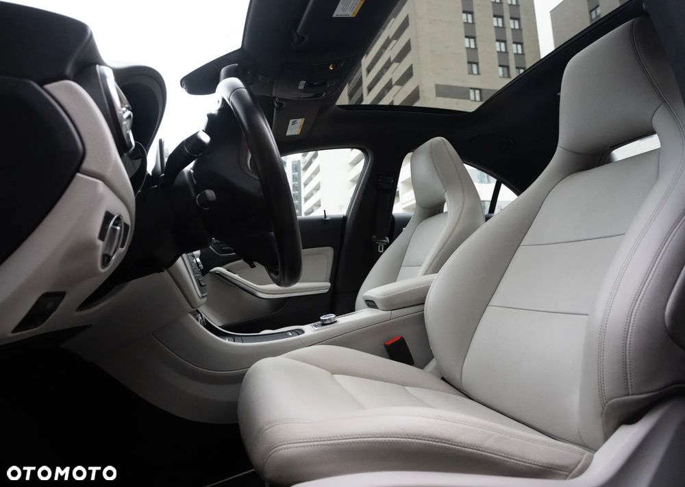 Mercedes-Benz CLA 250 4-Matic Sport - 8