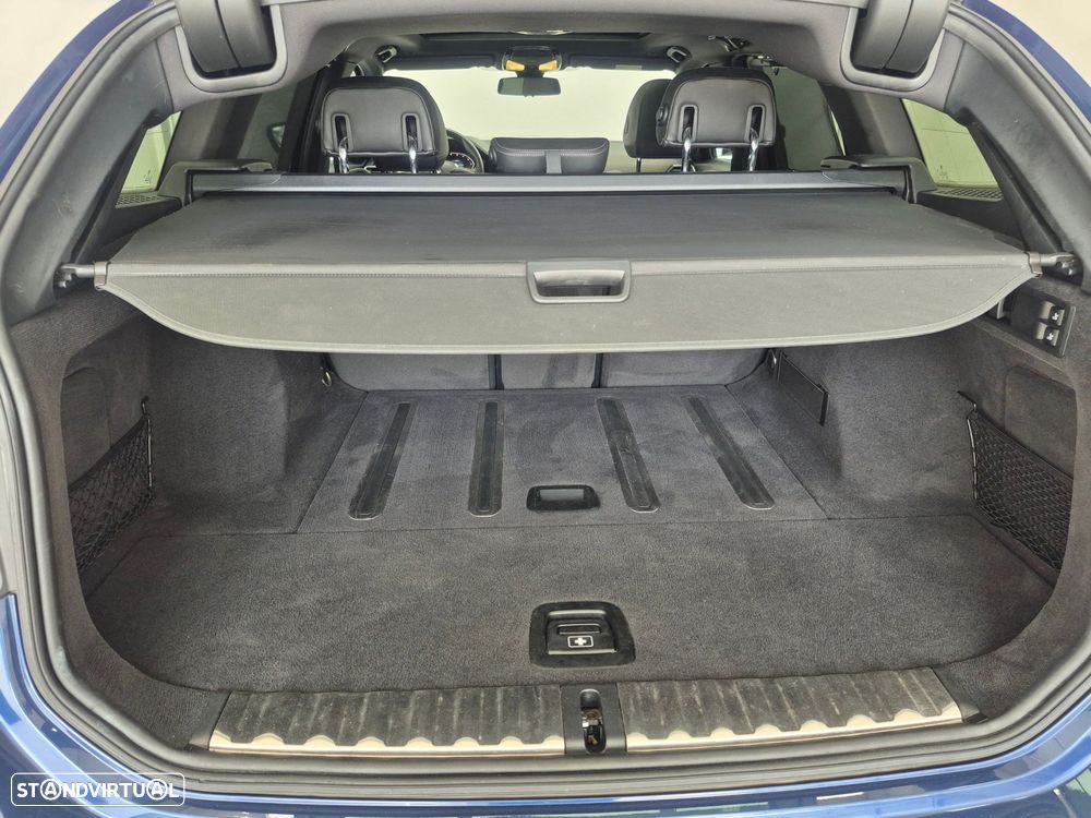 BMW 318 d Line Sport Auto - 35