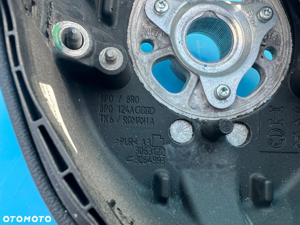 KIEROWNICA SKÓRA MULTIFUNKCJA AUDI A3 8P 8P0124A - 9