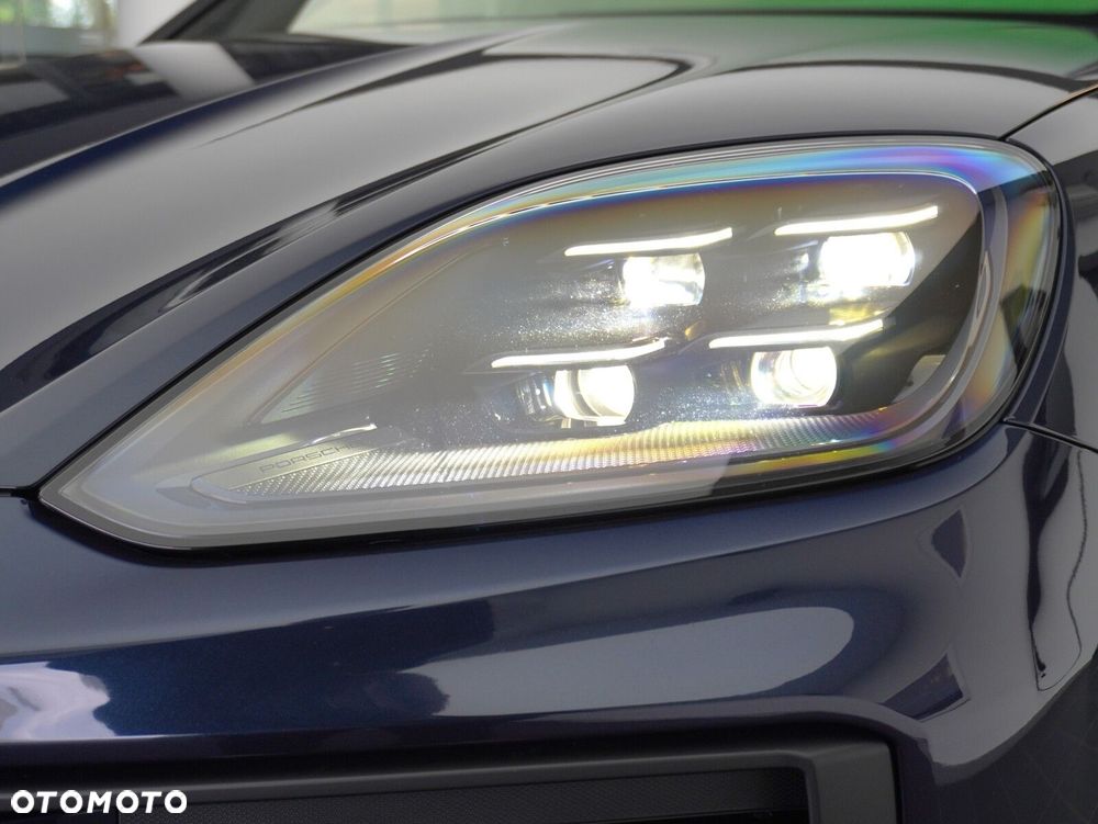 Porsche Cayenne E-Hybrid PHEV Black Edition - 10
