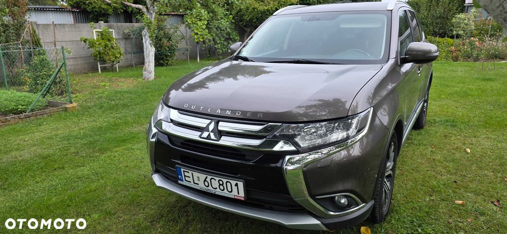 Mitsubishi Outlander - 7