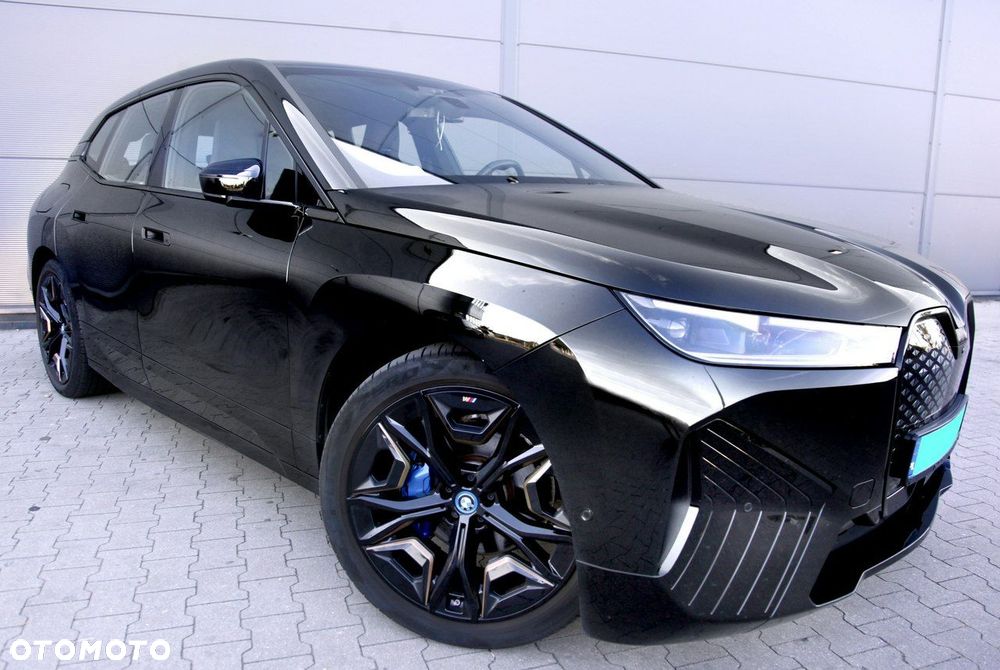 BMW iX xDrive40 76.6kWh Signature - 35