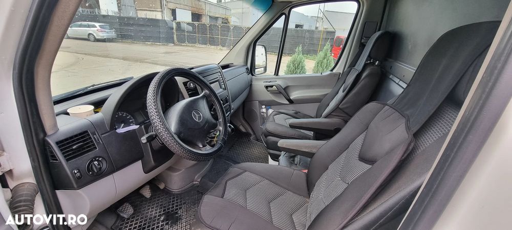 Mercedes-Benz Sprinter 906.255 Sasiu cabina dubla - 4
