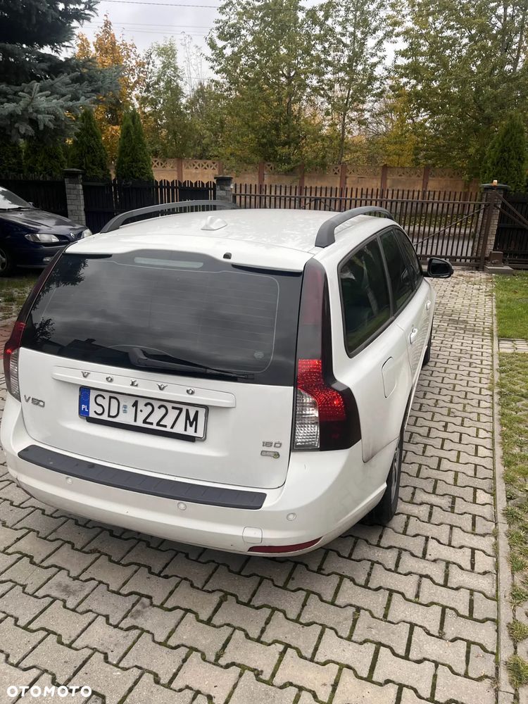 Volvo V50 1.6D DPF DRIVe - 5