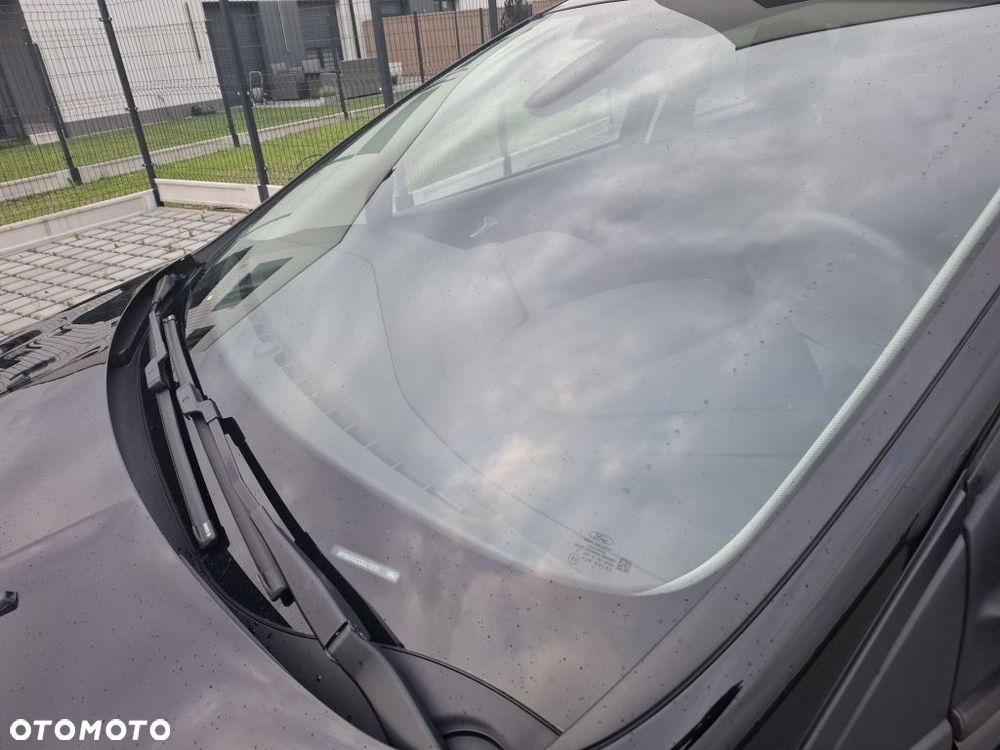 Ford Focus 1.5 TDCi SYNC Edition PowerShift - 12