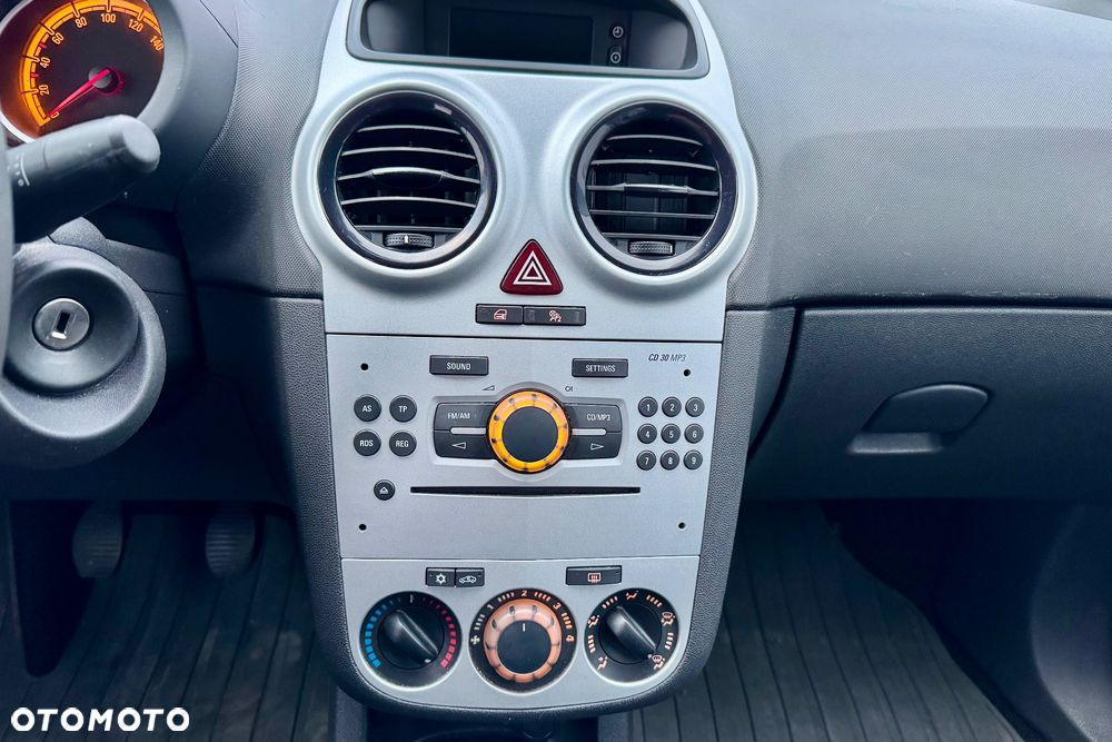 Opel Corsa 1.4 16V - 20