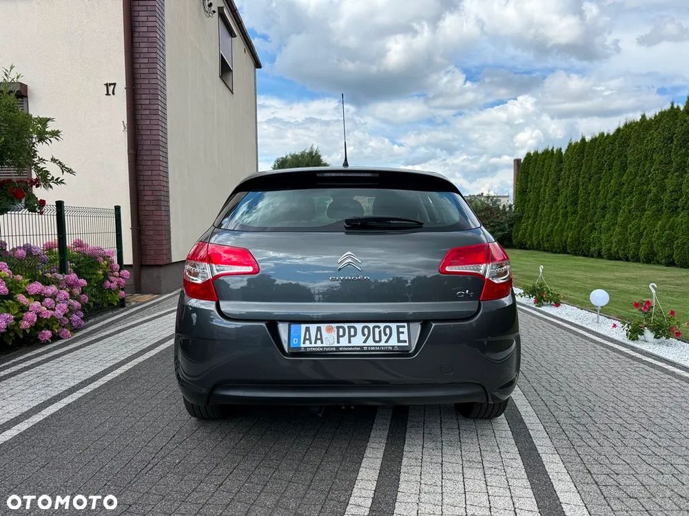 Citroën C4 VTi 120 Attraction - 8
