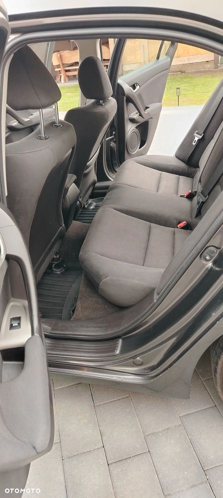 Honda Accord 2.0 Elegance - 25