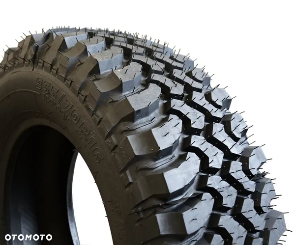 4X 235/70 R16 OPONY TERENOWE BIEŻNIKOWANE DAKARR