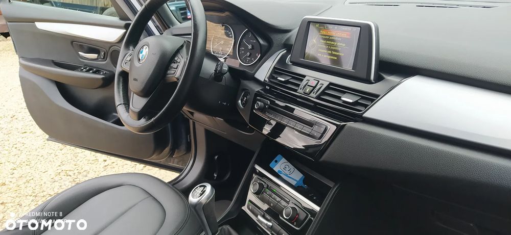 BMW Seria 2 216d - 29