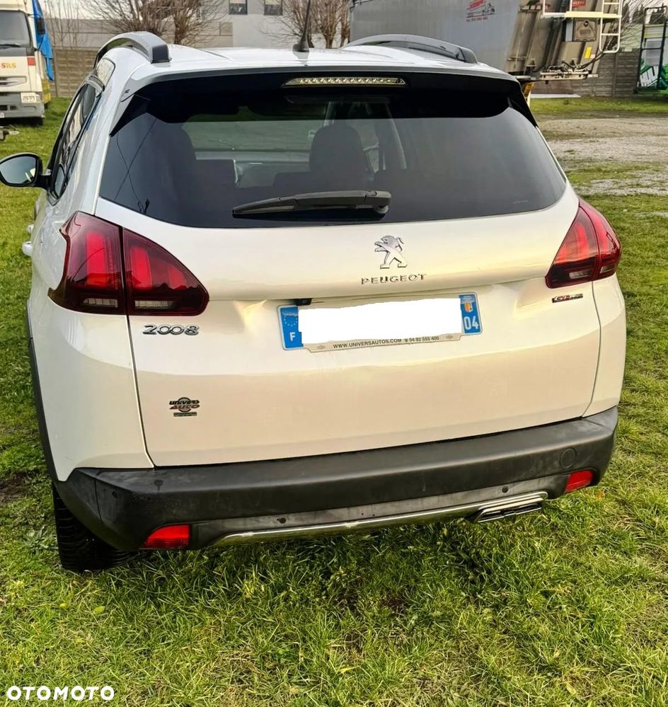 Peugeot 2008 1.2 Pure Tech GPF Allure S&S - 3