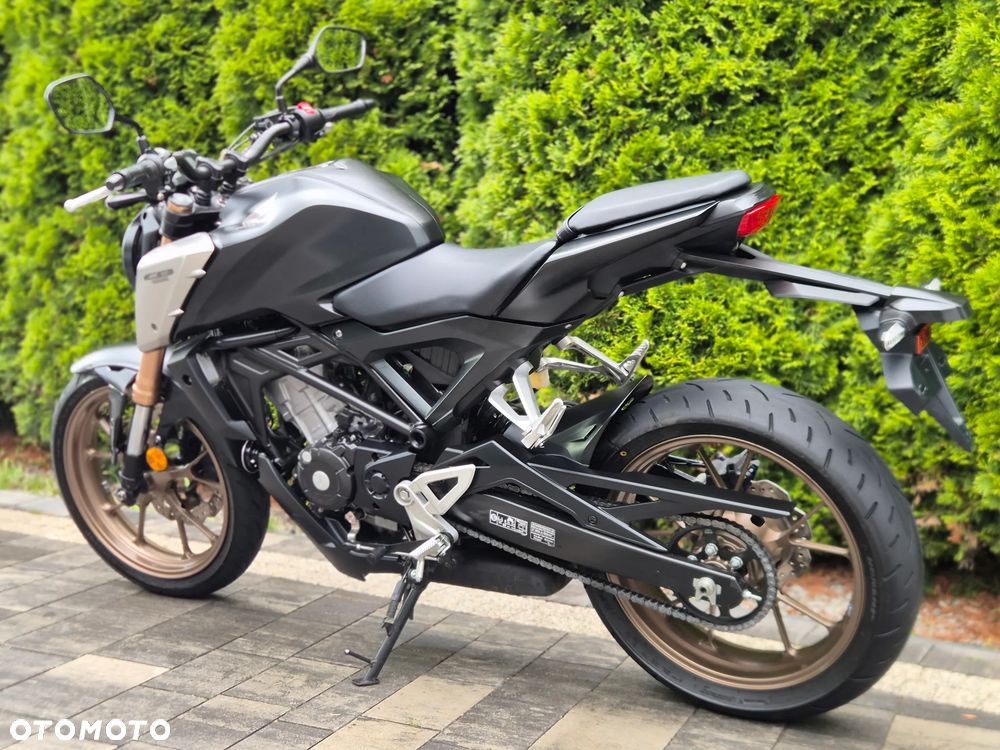 Honda CB - 6