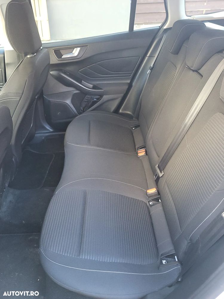 Ford Focus 1.5 EcoBlue Start-Stopp-System Aut. ACTIVE - 6