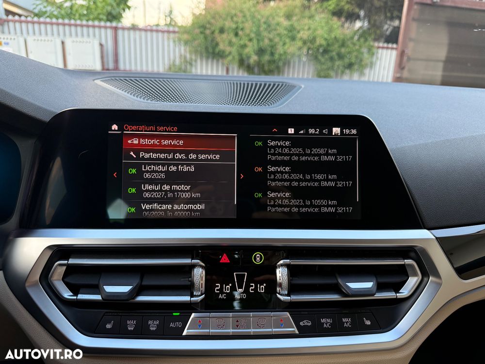 BMW Seria 3 330e xDrive AT PHEV - 30