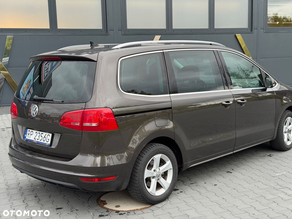 Volkswagen Sharan 2.0 TDI 4MOTION Blue Motion Style - 21