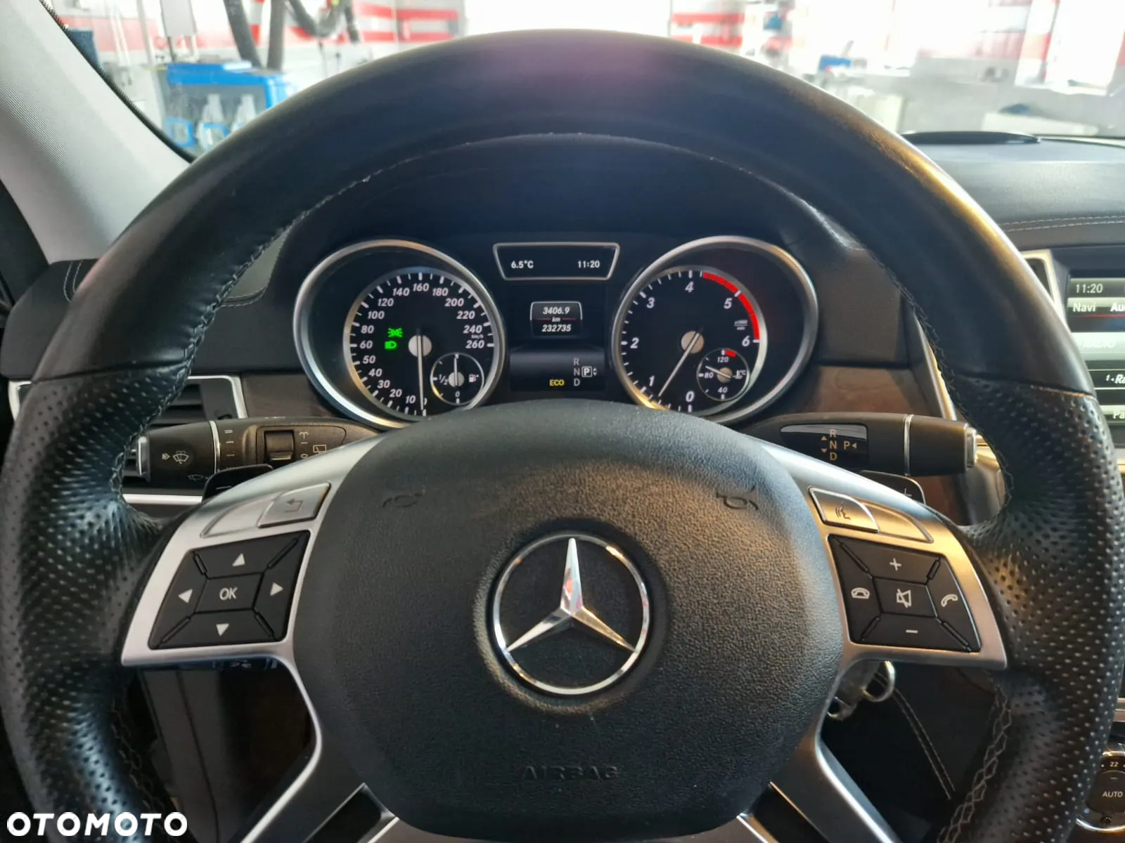 Mercedes-Benz ML 350 BlueTEC 4MATIC 7G-TRONIC - 23