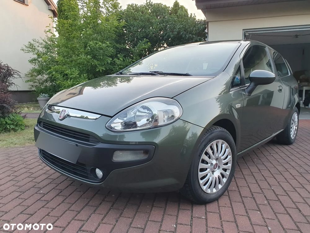 Fiat Punto Evo 1.4 8V Estiva Blue&Me Euro5 - 9