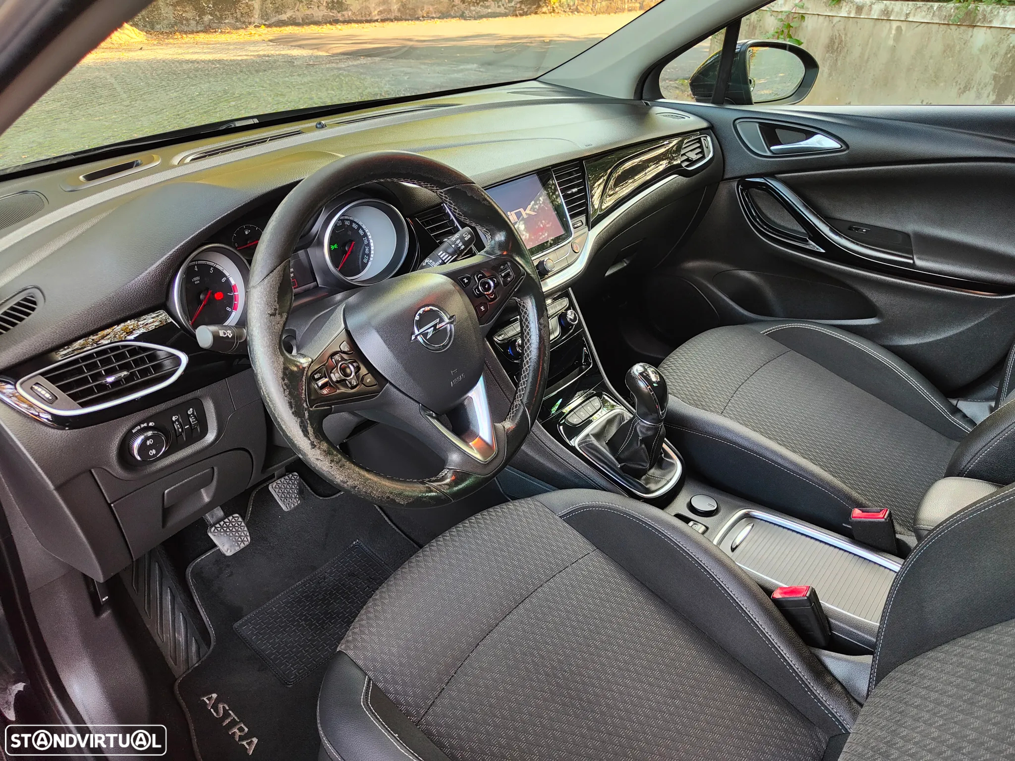 Opel Astra Sports Tourer 1.4 T Innovation S/S - 10