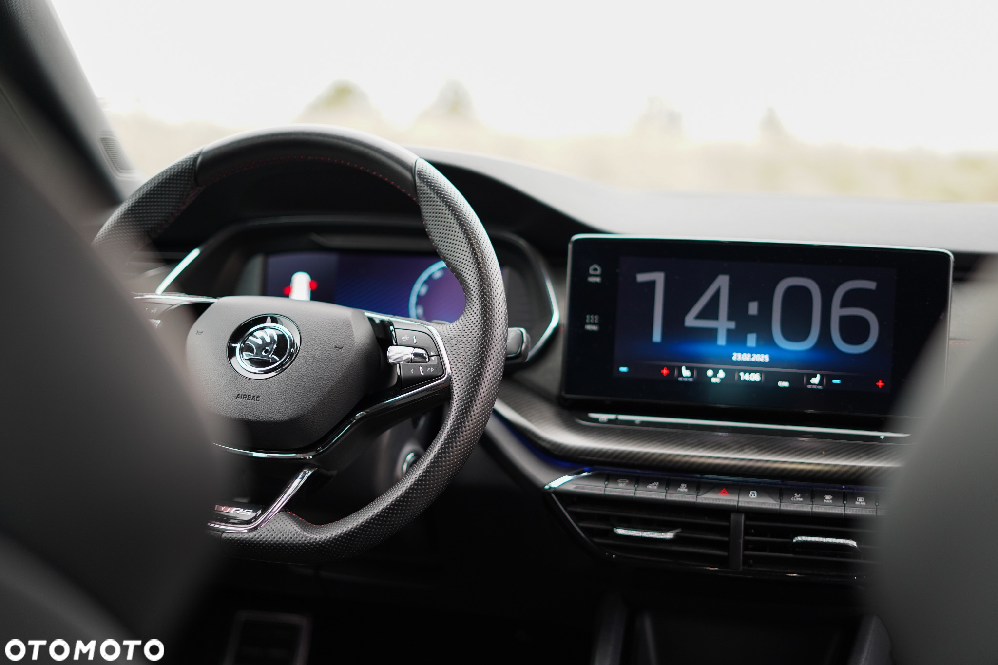 Skoda Octavia 2.0 TSI RS DSG - 28