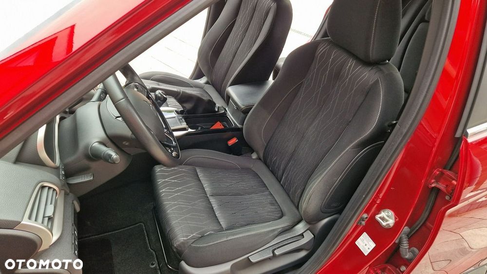 Mitsubishi Eclipse Cross - 22