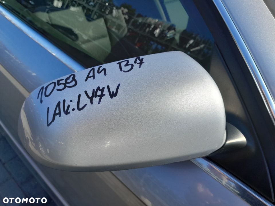 Lusterko Prawe Audi A4 B7 Kolor: LY7W - 2