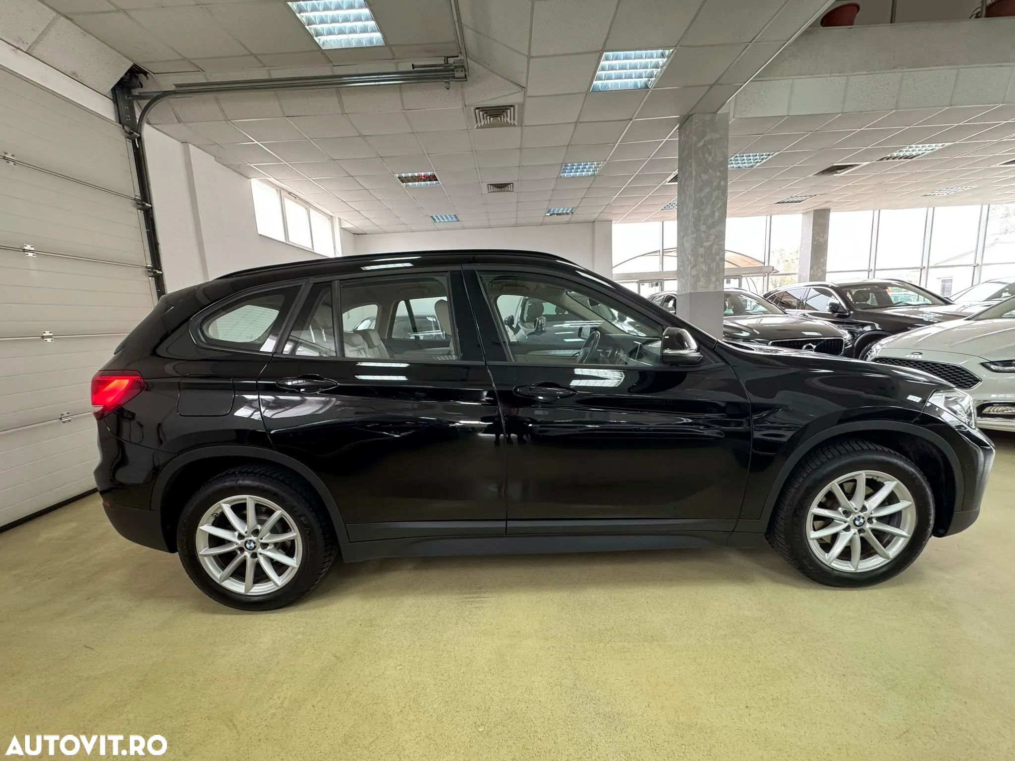BMW X1 xDrive18d Aut. Advantage - 6