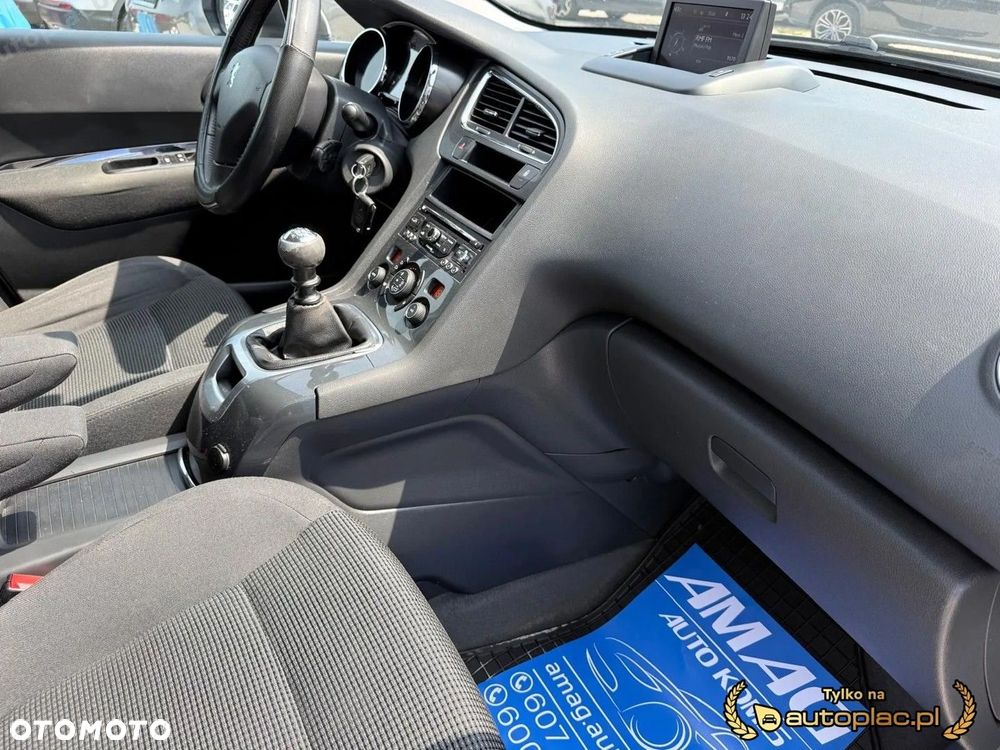 Peugeot 5008 - 16