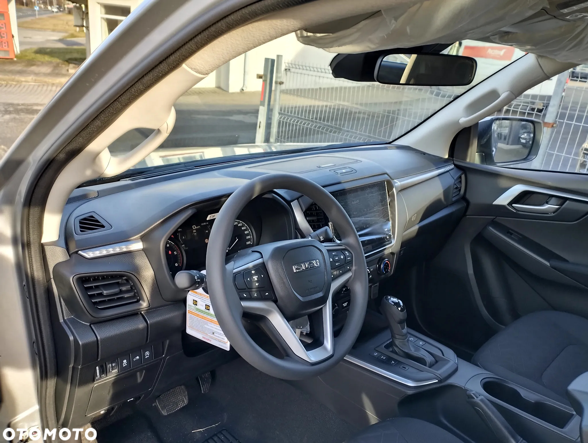 Isuzu D-Max 1.9 EC LS - 14