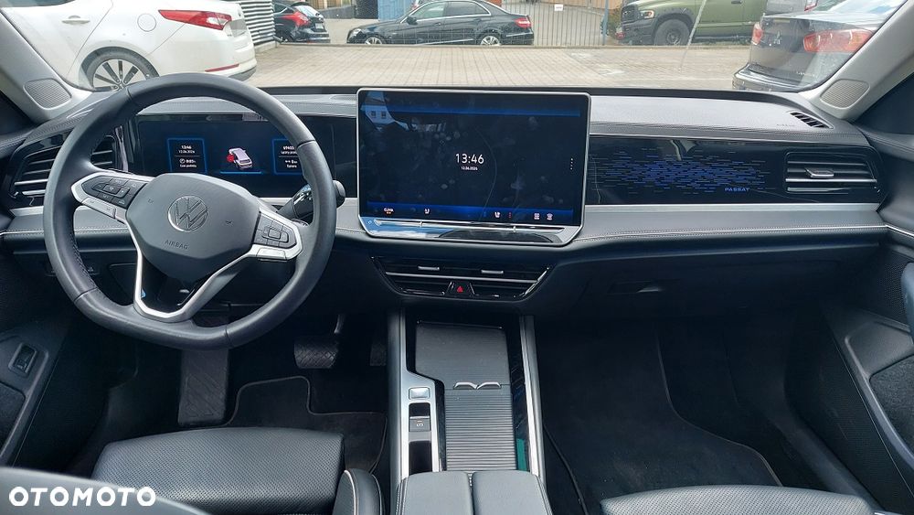 Volkswagen Passat - 9