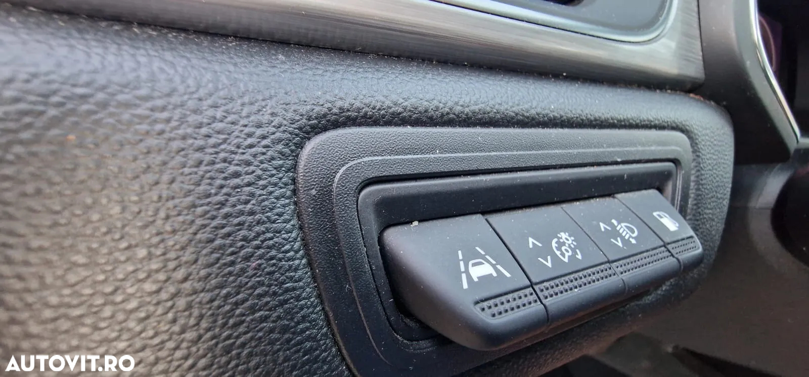 Renault Captur E-Tech Plug-In-Hybrid Intens - 29