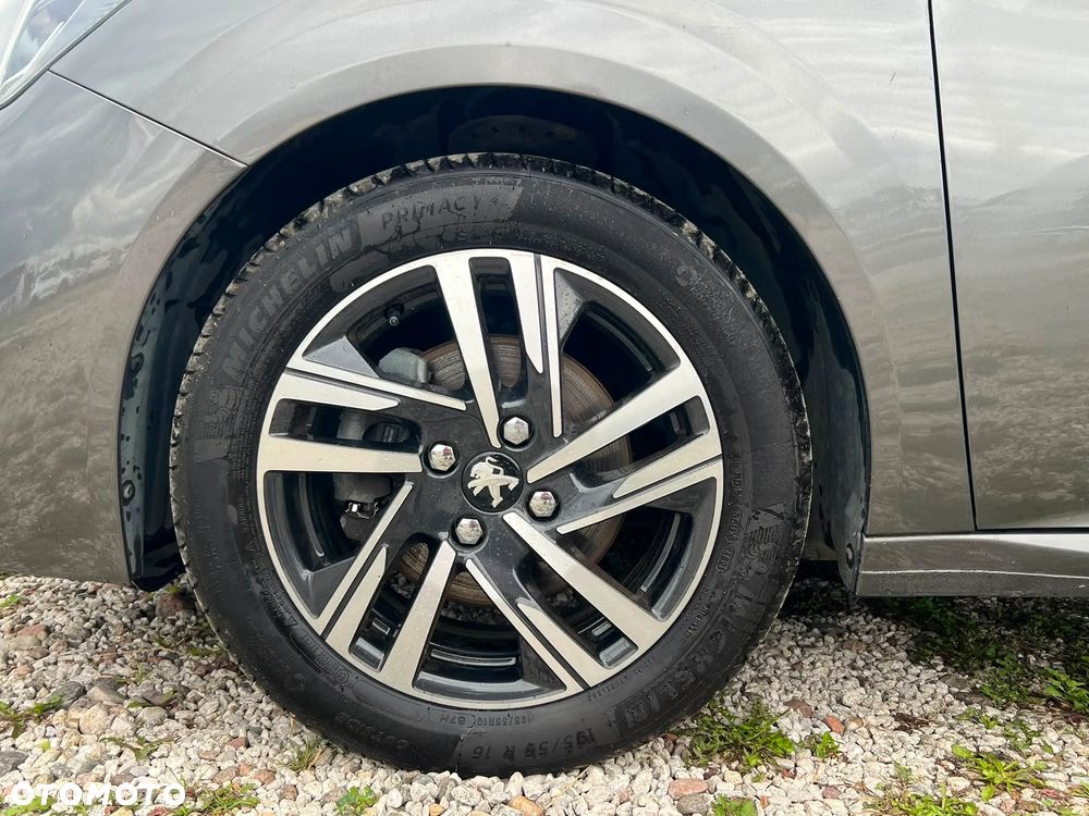Peugeot 208 PureTech 110 Stop & Start Allure - 35