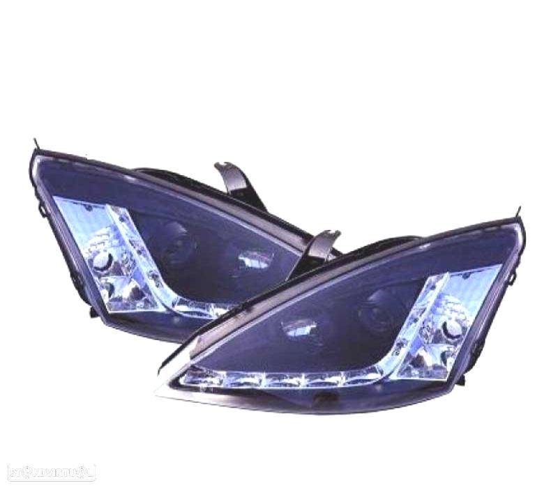 FARÓIS LUZ DIURNA LED COM PISCAS FORD FOCUS 98-01 FUNDO PRETO - 3
