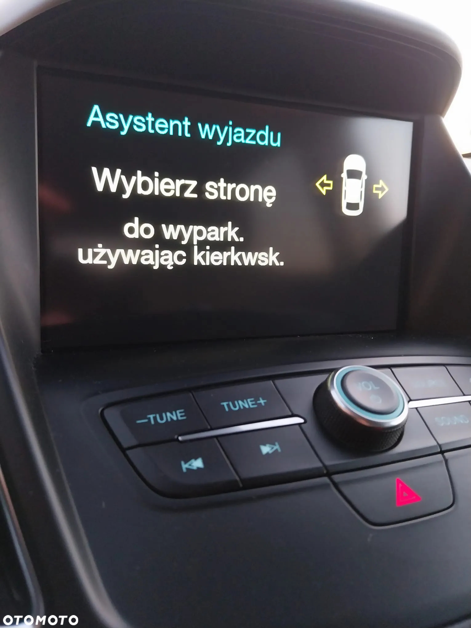 Ford C-MAX 1.5 EcoBoost Start-Stop-System Titanium - 24