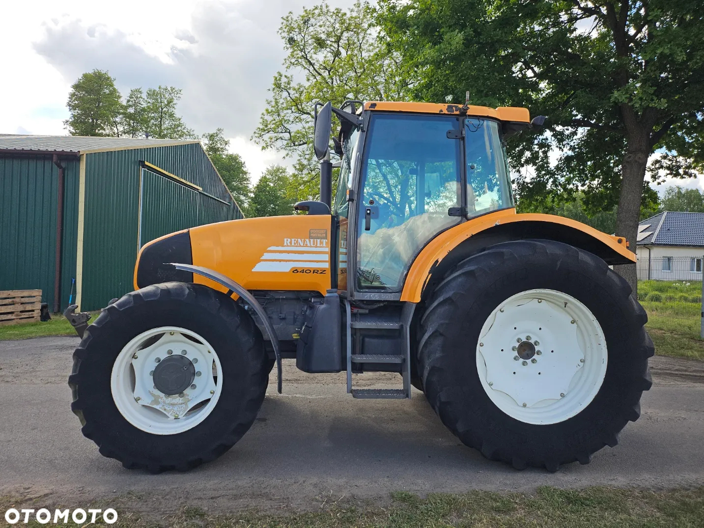Renault ARES 640 - 2