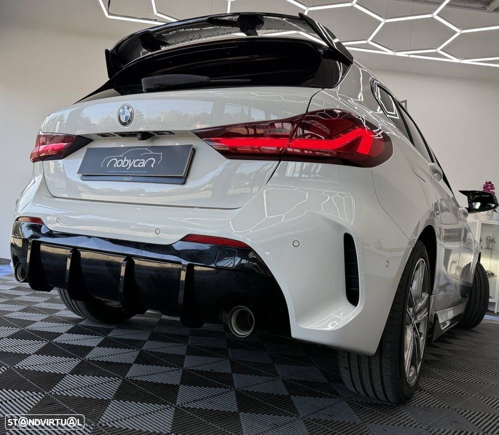 BMW 118 d Pack M - 12