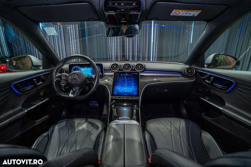 Mercedes-Benz C - 26