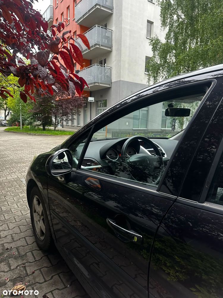 Peugeot 207 - 2