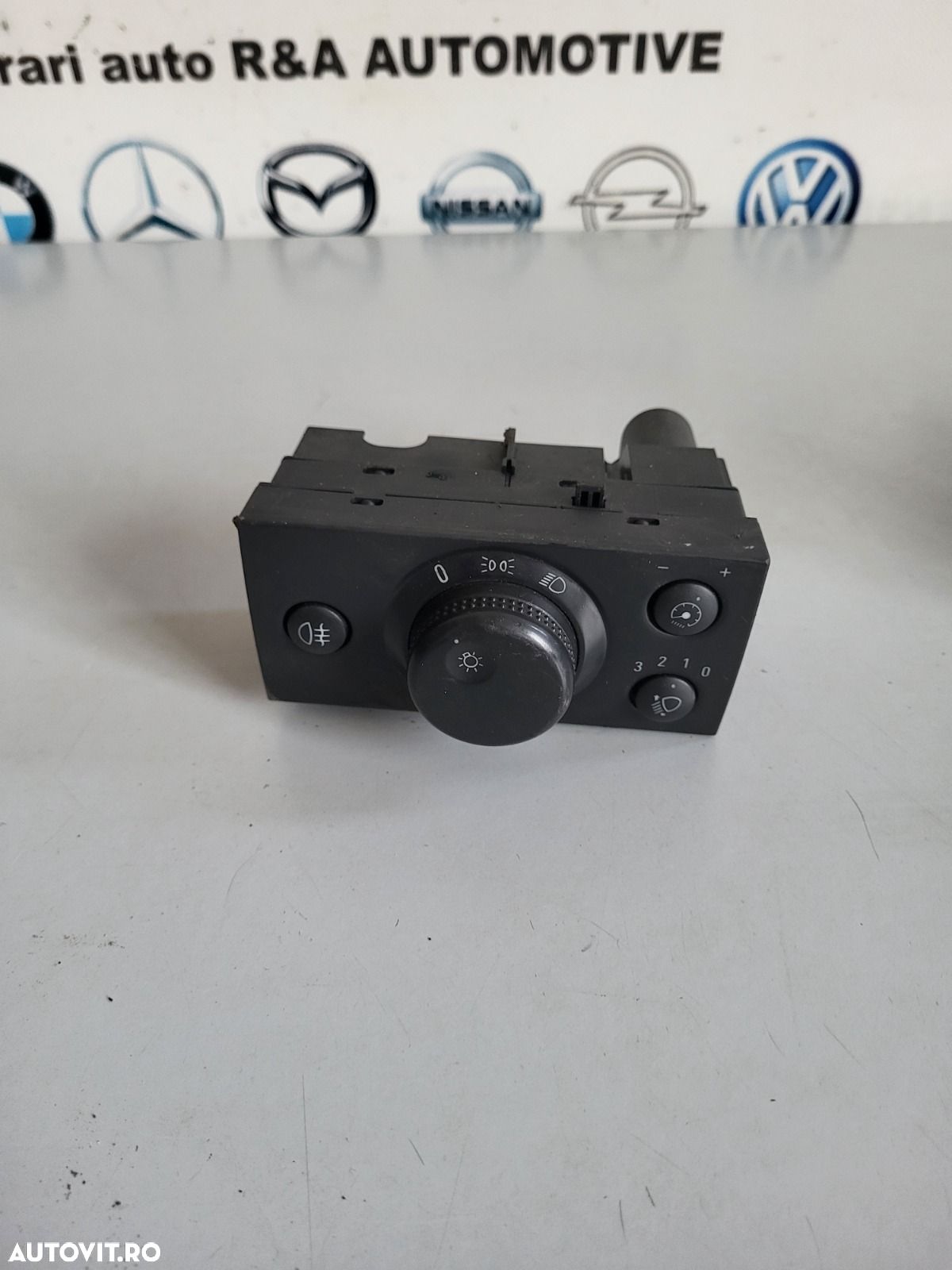 Bloc Lumini Opel Meriva A An 2004-2005-2006-2007-2008 Volan Stanga Dezmembrez Opel Meriva A 1.7 Cdti An 2004-2005-2006-2007-2008 - 1