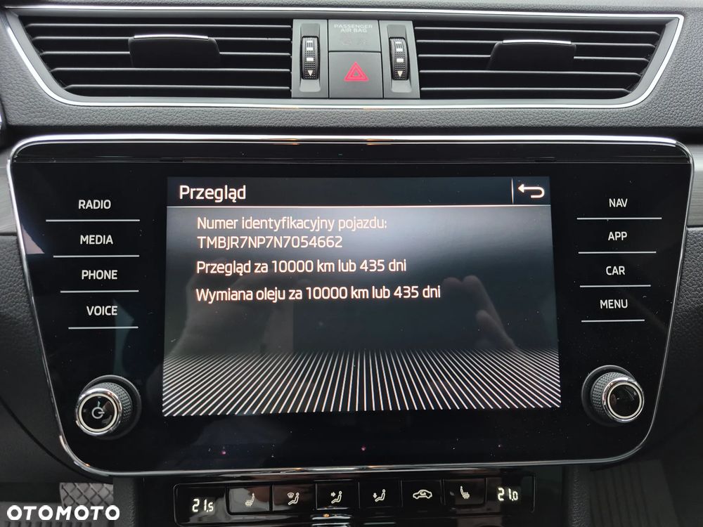 Skoda Superb 2.0 TDI DSG Style - 22